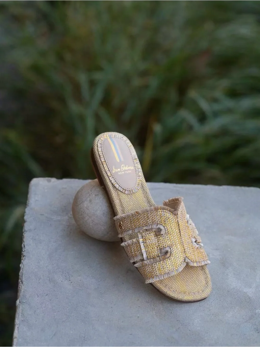 Sam Edelman Bay Fray Emblem Slide Sandals Frayed Emblem Size 6.5M NWOB